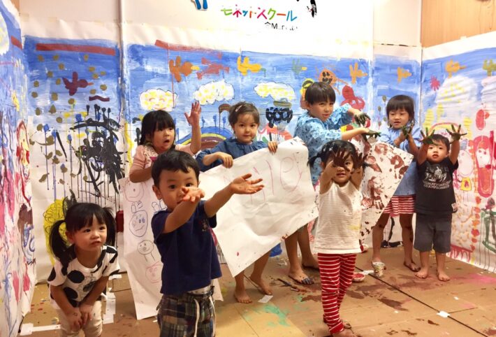 幼児・子供絵画教室【モネスク】絵の具を使った無料体験会を開催