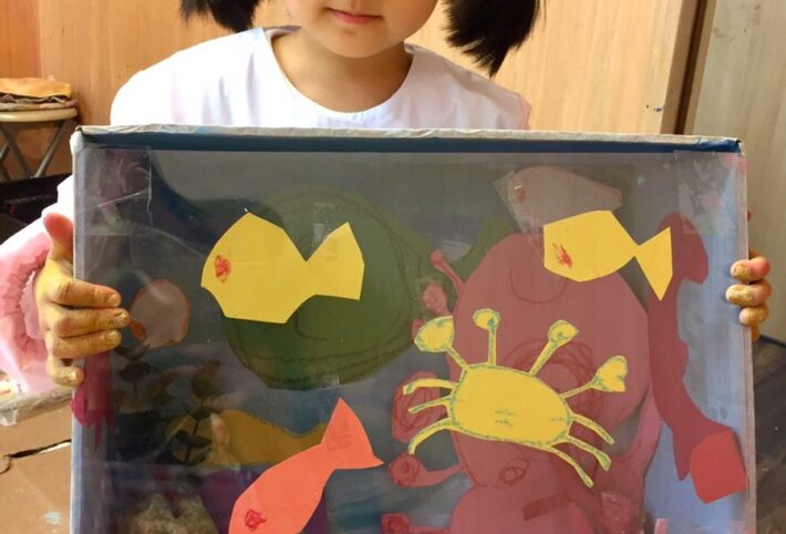 紙ねんどを使ったボックスアート作品！モネットスクール大阪「子ども幼児 立体 造形 絵画」