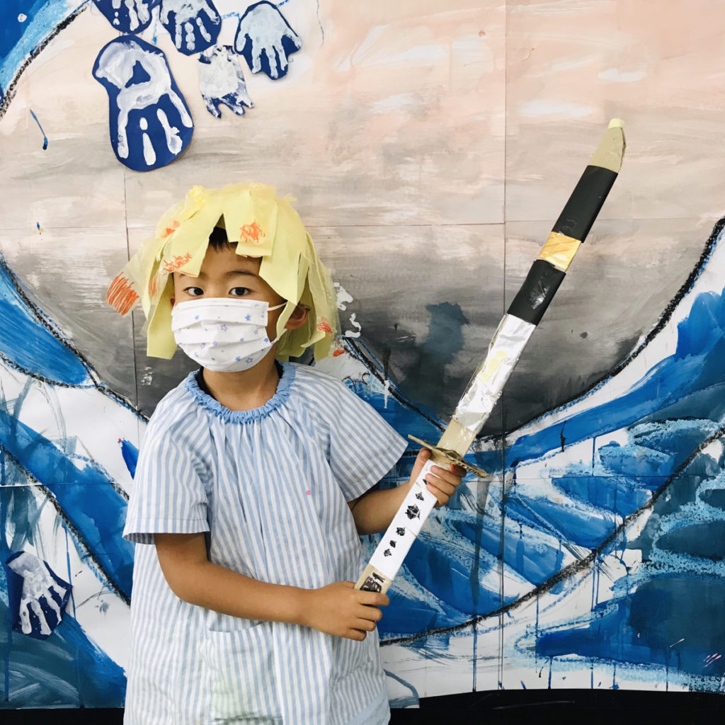 子供の自作コスプレウィッグ かつら プリンセスや鬼滅の刃も 大阪のアートスクールモネスク