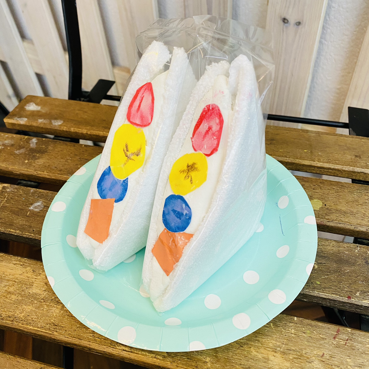 フルーツサンド」のスイーツ工作を親子で体験いただきました！ | 大阪