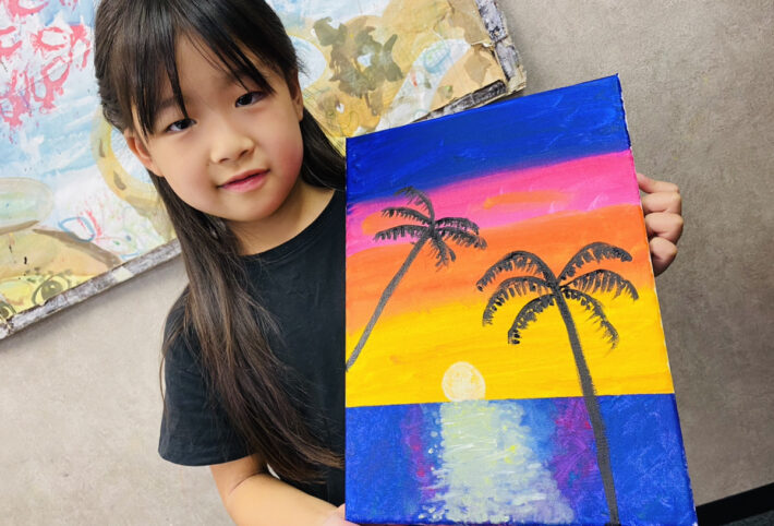親子で体験！ハワイの風景を油絵風に「キャンバスとアクリル絵の具」